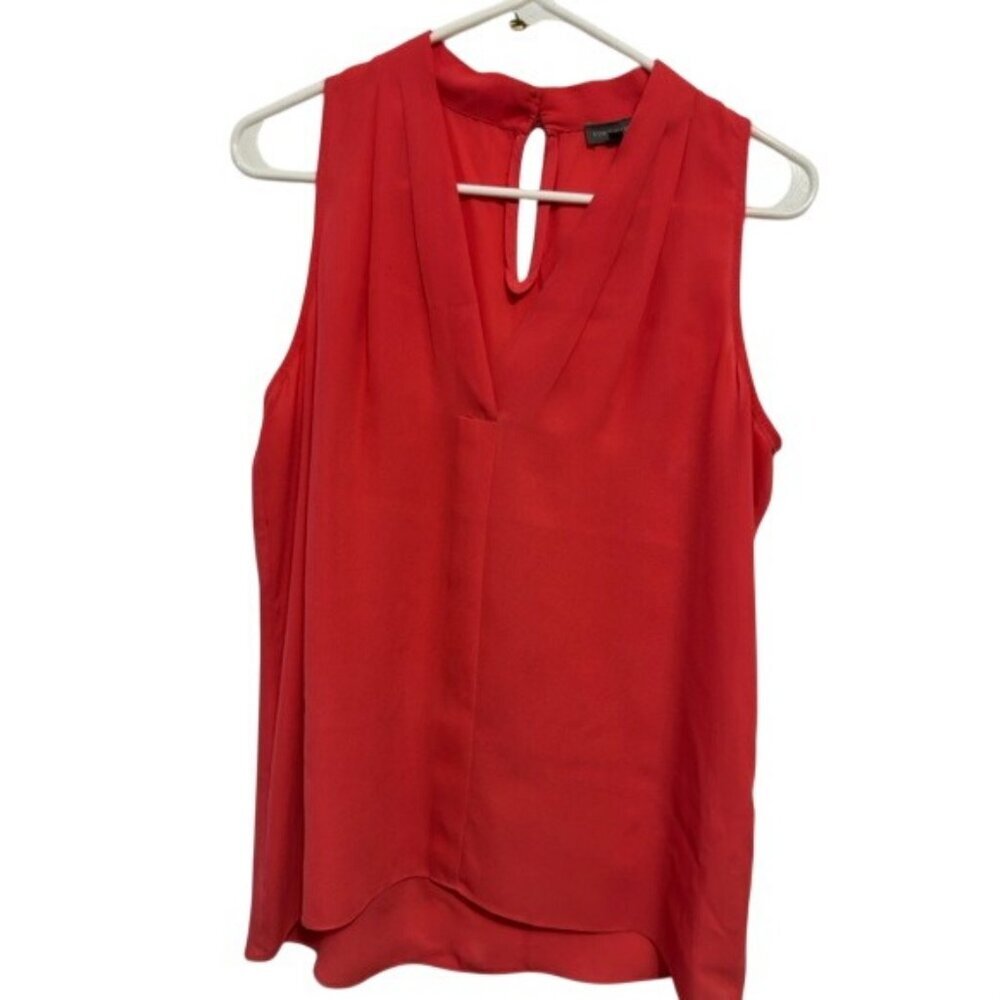 Vince Camuto Sleeveless V-Neck Red Blouse PM Polyester Keyhole Back Womens Top